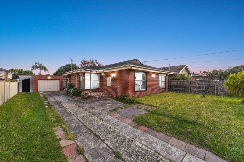 40 Downard Crescent, Dandenong North VIC 3175