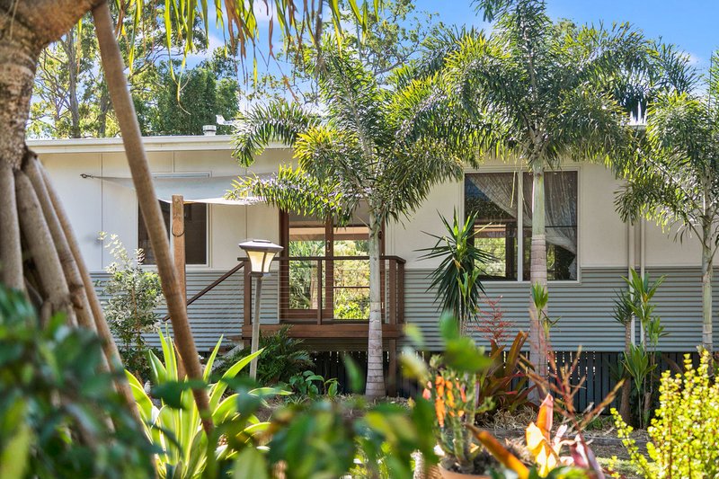 Photo - 40 Dreamtime Avenue, Burrum Heads QLD 4659 - Image 3