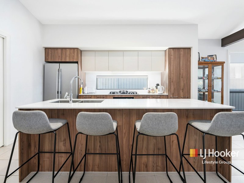 Photo - 40 Drover Street, Oran Park NSW 2570 - Image 3