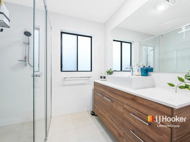 Photo - 40 Drover Street, Oran Park NSW 2570 - Image 7