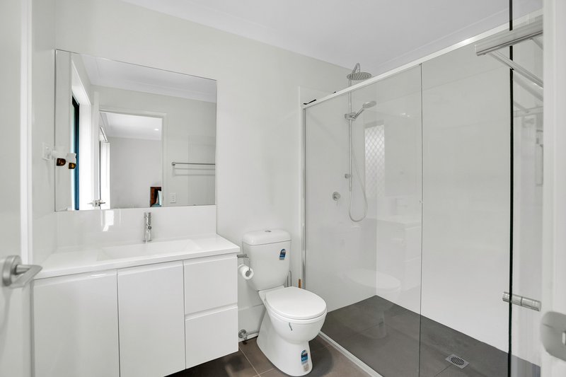 Photo - 40 Dryander Street, Yarrabilba QLD 4207 - Image 5
