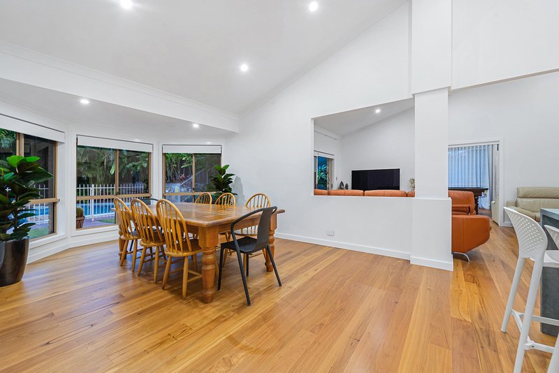 Photo - 40 Eclipse Street, Bridgeman Downs QLD 4035 - Image 9