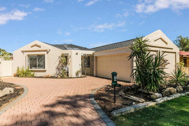 Photo - 40 Elanora Drive, Cooloongup WA 6168 - Image 2