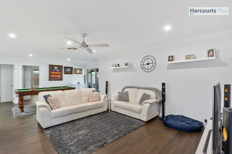 Photo - 40 Elizabeth Crescent, Hallett Cove SA 5158 - Image 9