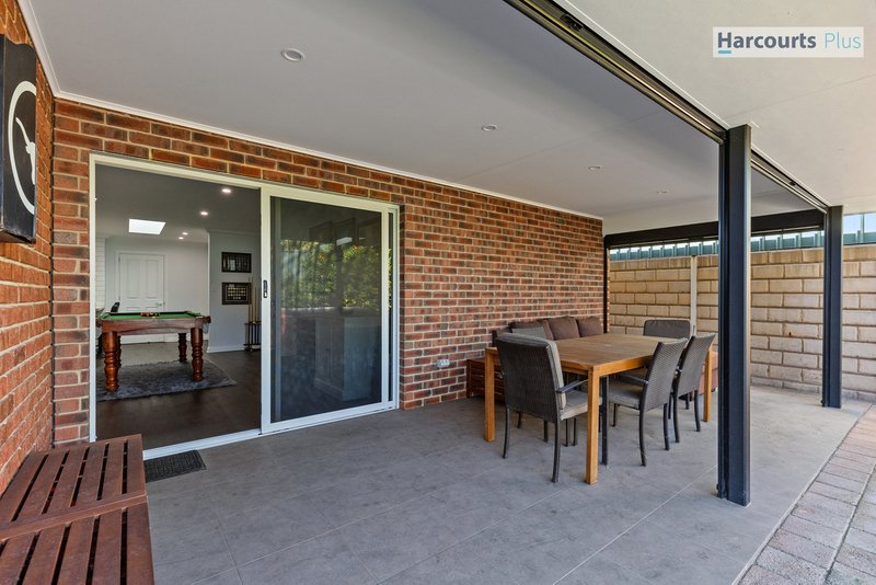 Photo - 40 Elizabeth Crescent, Hallett Cove SA 5158 - Image 25