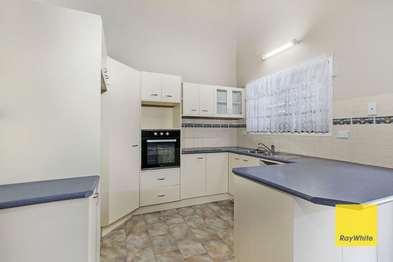 Photo - 40 Elmhurst Street, Capalaba QLD 4157 - Image 2