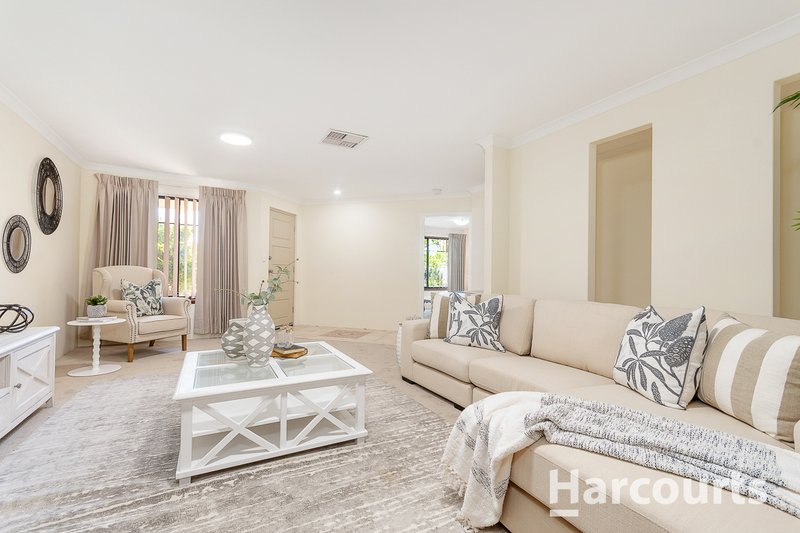 Photo - 40 Eradu Ramble , Hocking WA 6065 - Image 4