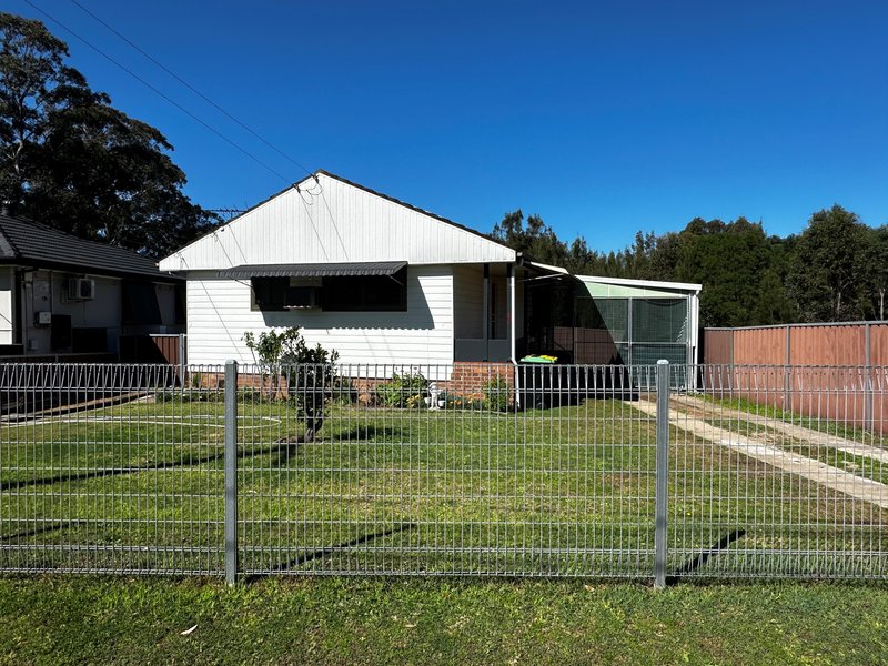 Photo - 40 Eureka Cres , Sadleir NSW 2168 - Image