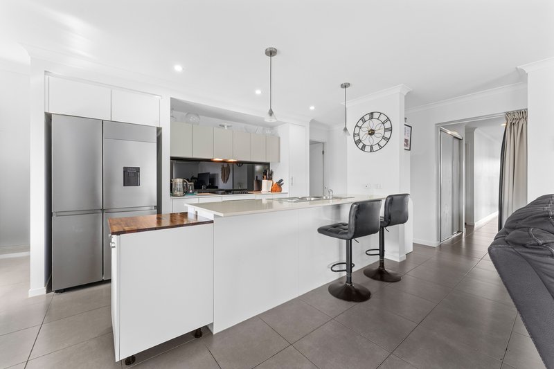 Photo - 40 Expedition Drive, North Lakes QLD 4509 - Image 2