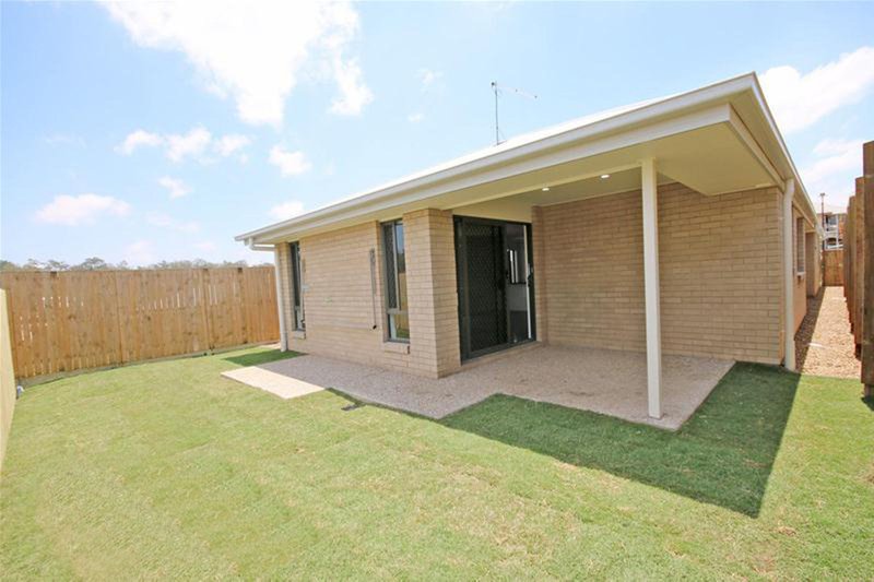 Photo - 40 Falcon Street, Redbank Plains QLD 4301 - Image 8