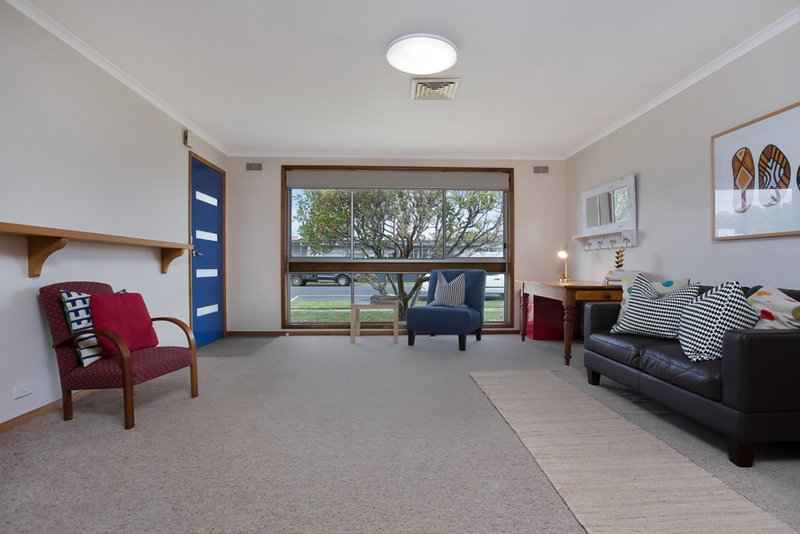 Photo - 40 Fergusson Street, Camperdown VIC 3260 - Image 3