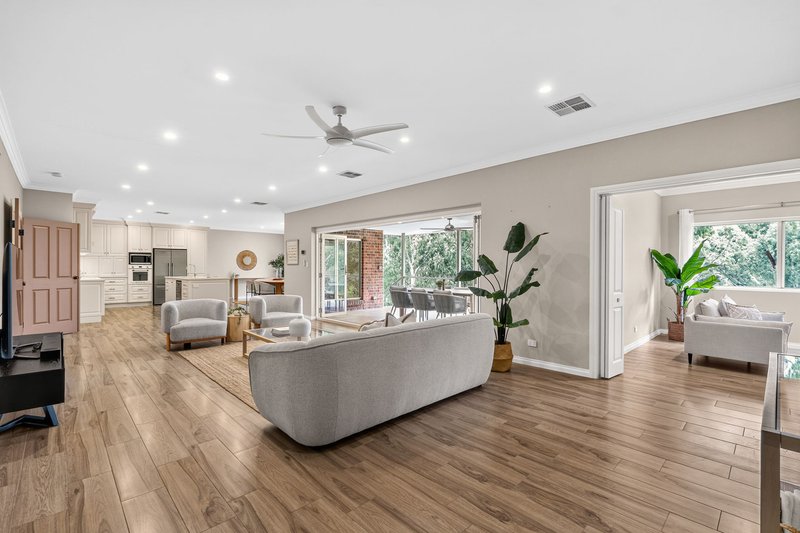 Photo - 40 Fisher Crescent, Craigburn Farm SA 5051 - Image 7