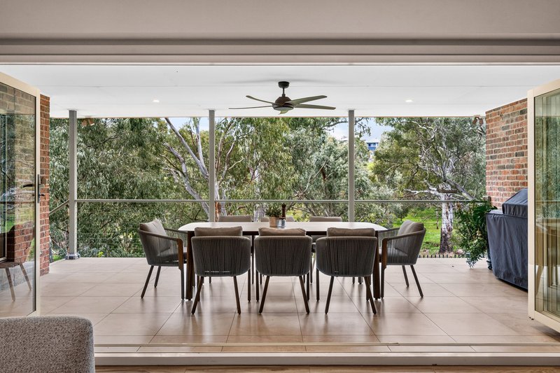 Photo - 40 Fisher Crescent, Craigburn Farm SA 5051 - Image 13