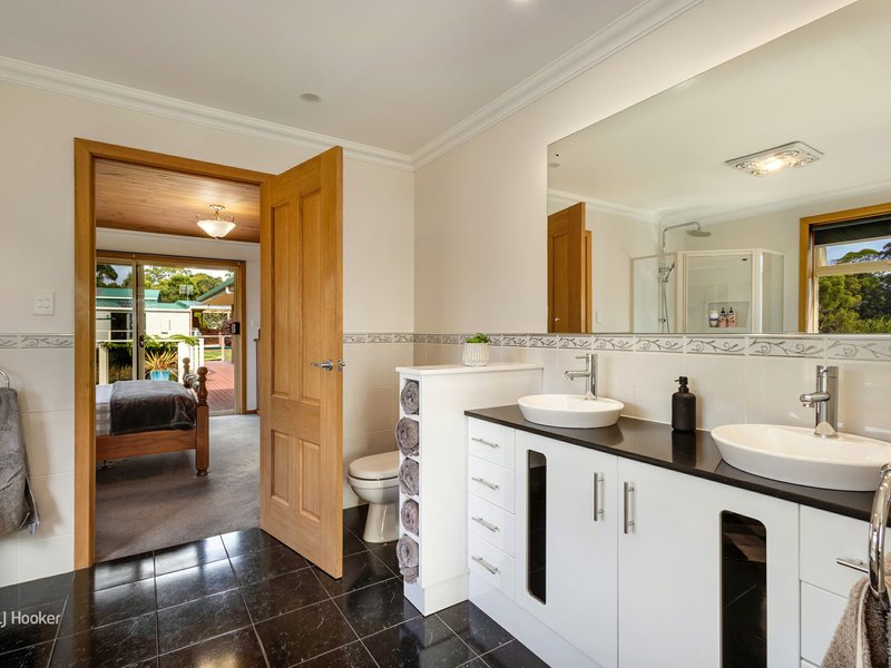 Photo - 40 Fosters Road, Wynyard TAS 7325 - Image 12