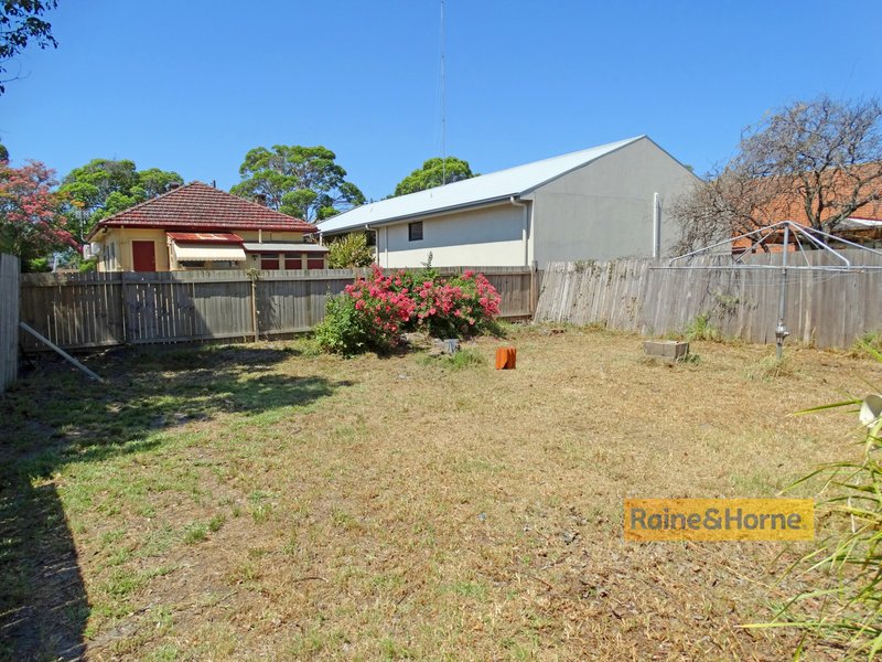 Photo - 40 George Street, Woy Woy NSW 2256 - Image 5