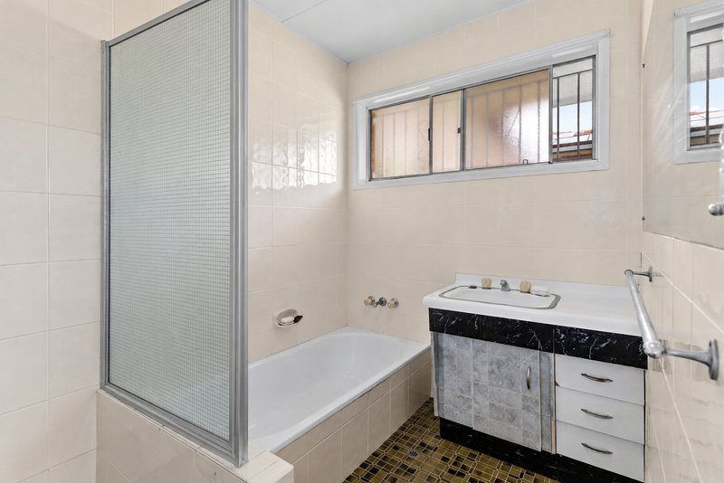 Photo - 40 Gleason Street, Mcdowall QLD 4053 - Image 11