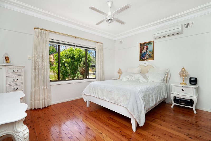 Photo - 40 Glen Road, Oatley NSW 2223 - Image 6