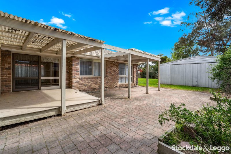 Photo - 40 Gleneagles Drive, Sunbury VIC 3429 - Image 10