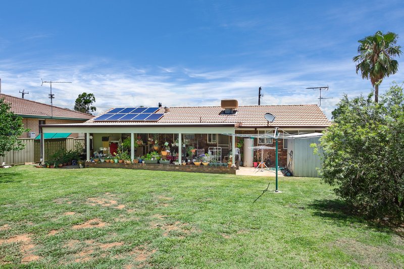 Photo - 40 Glengarvin Drive, Tamworth NSW 2340 - Image 6