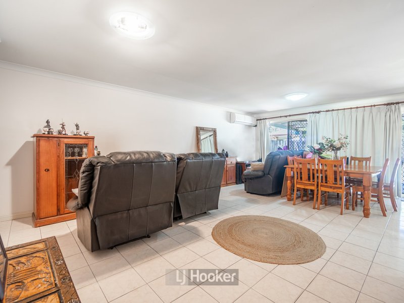 Photo - 40 Glengyle Place, Forest Lake QLD 4078 - Image 3