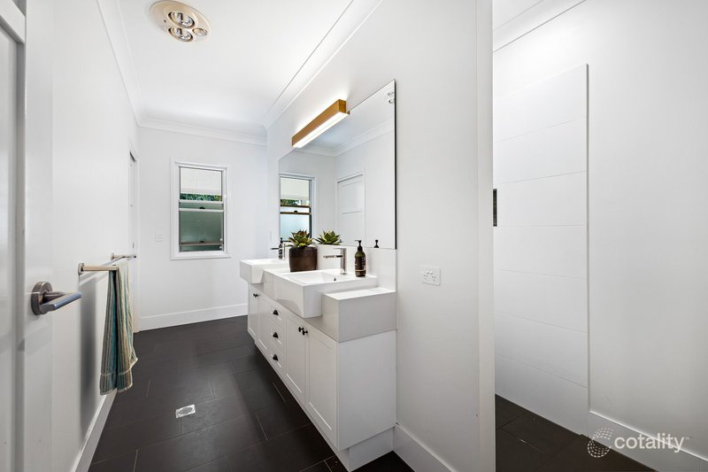 Photo - 40 Glenn Vista Place, Chevallum QLD 4555 - Image 12