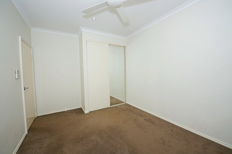 Photo - 40 Goshawk Circle, Nickol WA 6714 - Image 7