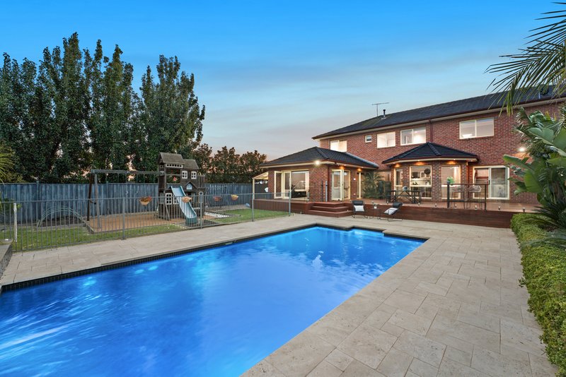 Photo - 40 Grange Drive, Lysterfield VIC 3156 - Image 2