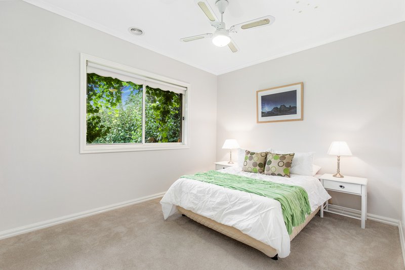 Photo - 40 Grant Avenue, Werribee VIC 3030 - Image 11