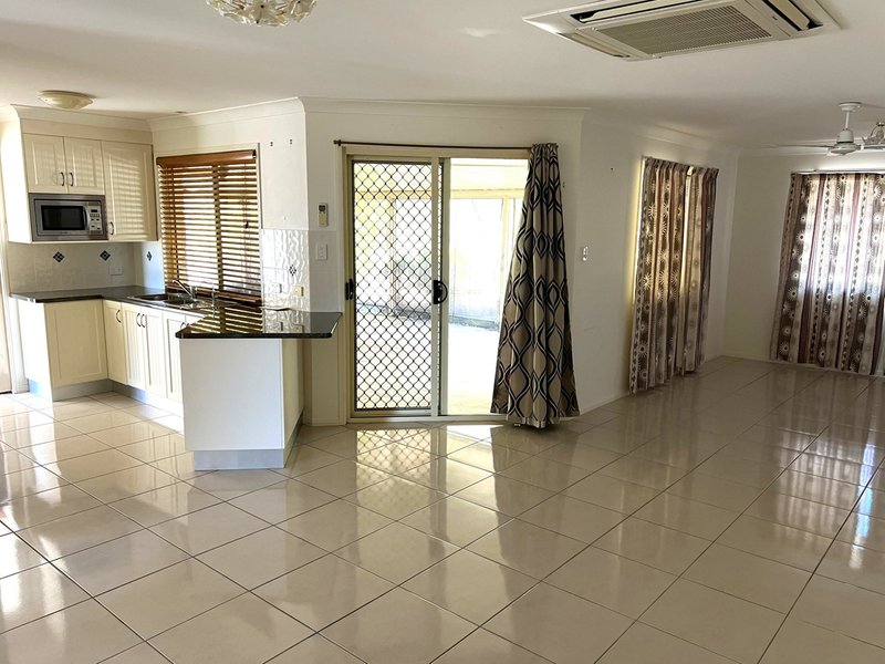 Photo - 40 Grant Crescent, Wondai QLD 4606 - Image 6