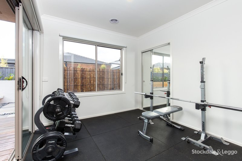 Photo - 40 Greenvale Gardens Boulevard, Greenvale VIC 3059 - Image 13