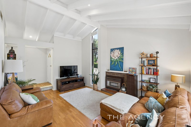 Photo - 40 Gregory Avenue, Padbury WA 6025 - Image 3