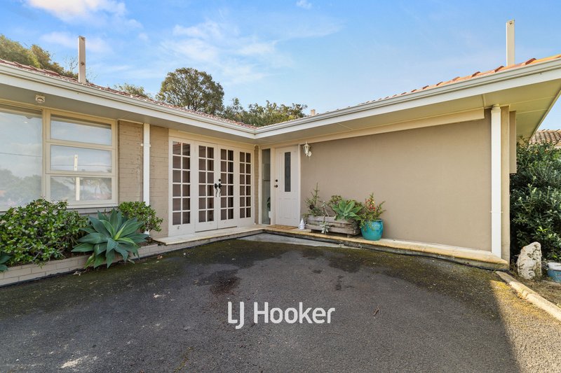 Photo - 40 Hakea Crescent, South Bunbury WA 6230 - Image 5