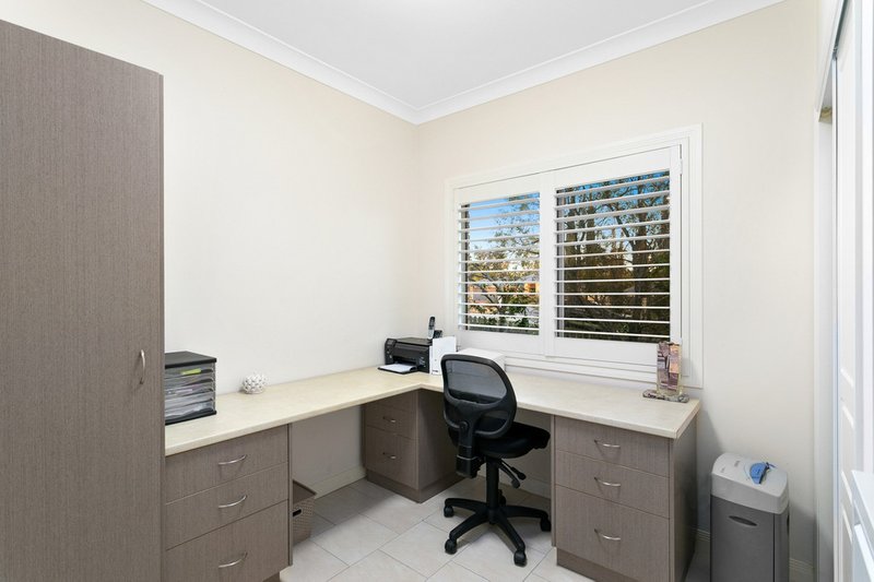 Photo - 40 Hampstead Outlook, Murrumba Downs QLD 4503 - Image 21