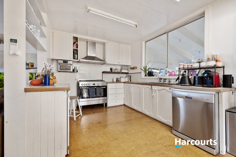 Photo - 40 Hassett Street, Leongatha VIC 3953 - Image 4