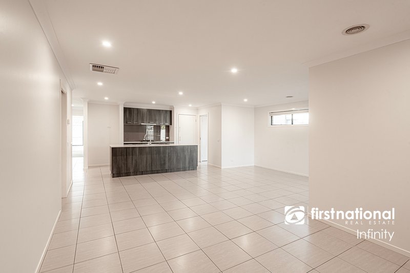 Photo - 40 Heathcote Grove, Officer VIC 3809 - Image 2