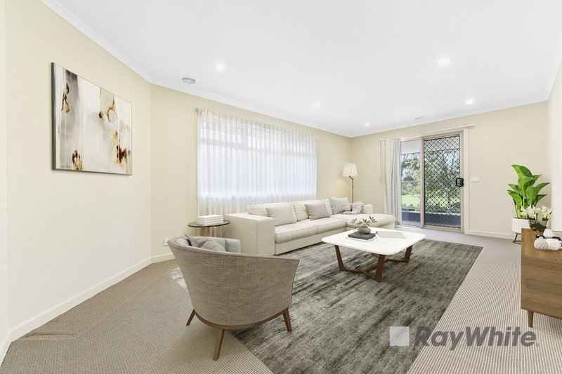 Photo - 40 Hidden Grove Boulevard, Keysborough VIC 3173 - Image 6