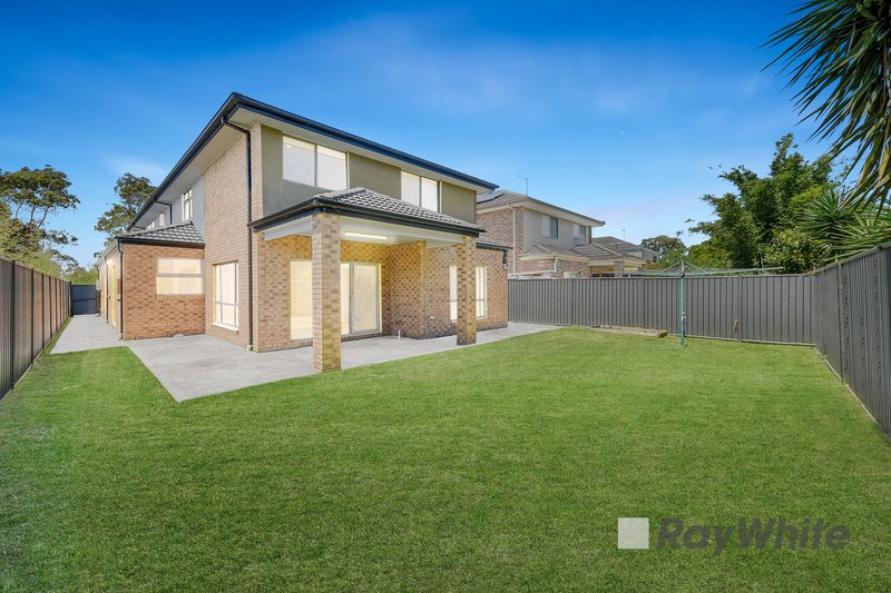 Photo - 40 Hidden Grove Boulevard, Keysborough VIC 3173 - Image 13