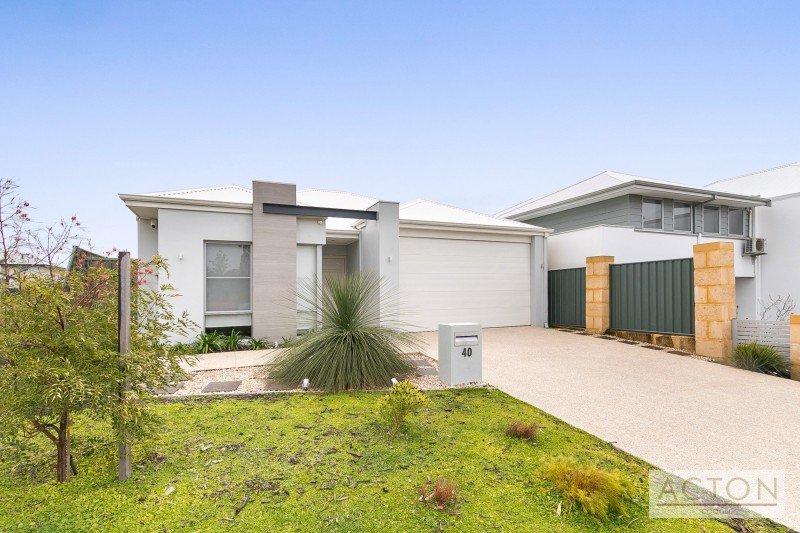 40 Hilory Street, Coolbellup WA 6163