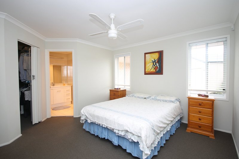 Photo - 40 Hogbin Crescent, Sanctuary Point NSW 2540 - Image 8