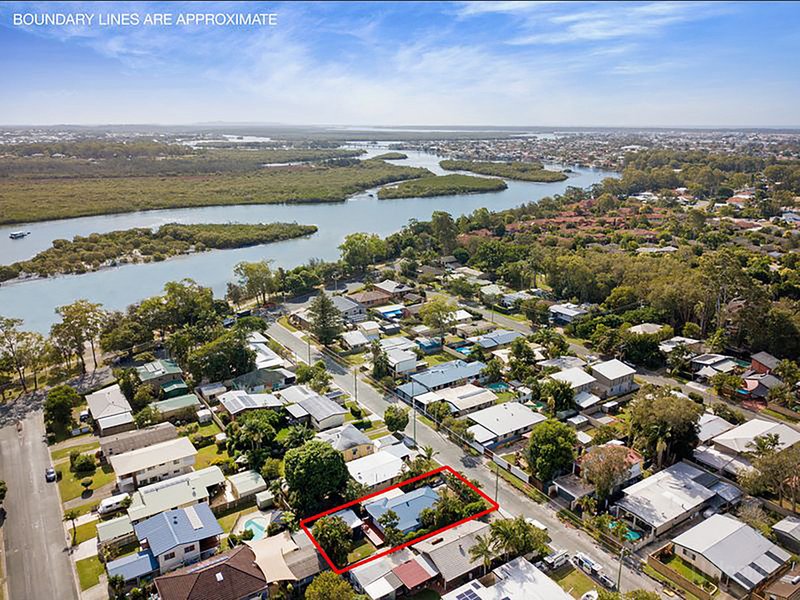 Photo - 40 Iando Street, Coombabah QLD 4216 - Image 3