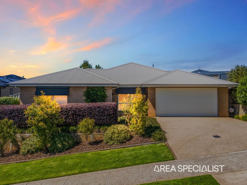 40 Jackson Drive, Drouin VIC 3818