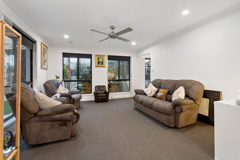 Photo - 40 Jasmine Crescent, Shailer Park QLD 4128 - Image 5