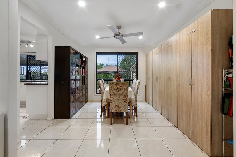 Photo - 40 Jasmine Crescent, Shailer Park QLD 4128 - Image 6