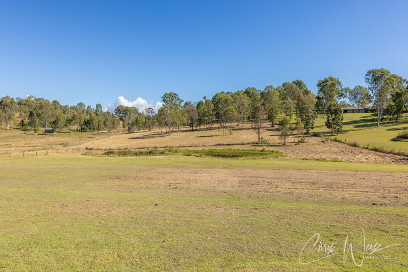 Photo - 40 Jayen Drive, Royston QLD 4515 - Image 8