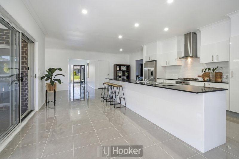 Photo - 40 John Darling Avenue, Belmont North NSW 2280 - Image 10