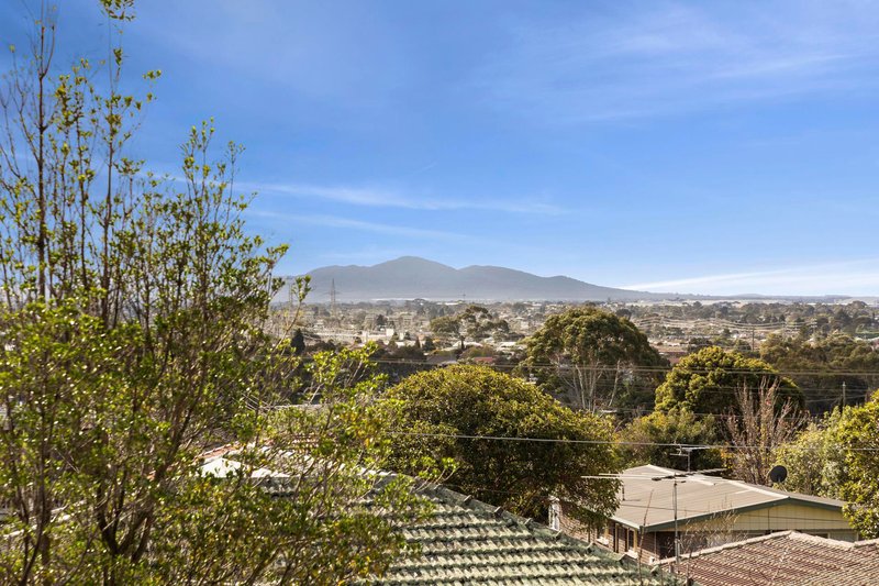 Photo - 40 Kansas Avenue, Bell Post Hill VIC 3215 - Image 2