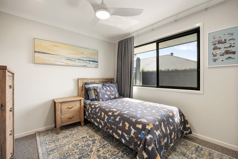 Photo - 40 Kauri Crescent, Peregian Springs QLD 4573 - Image 19
