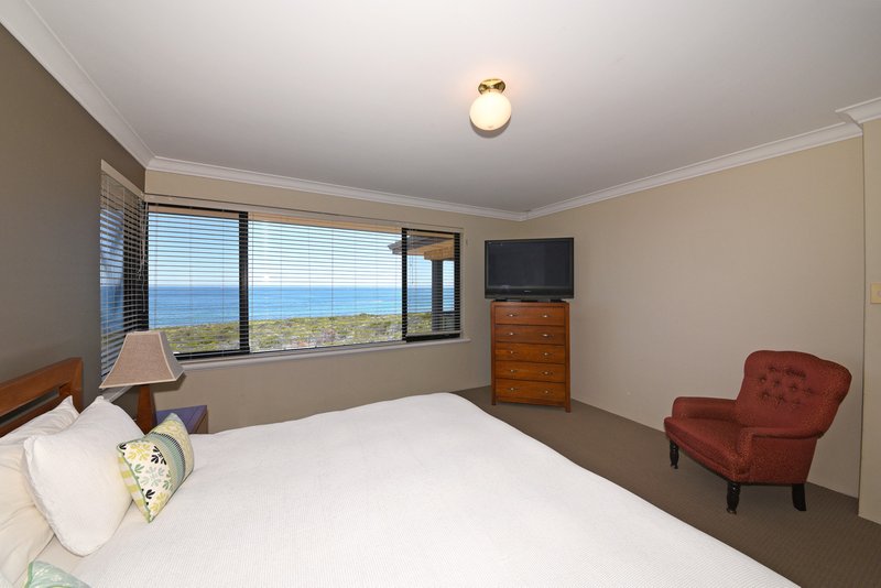 Photo - 40 Kinsale Drive, Mindarie WA 6030 - Image 24