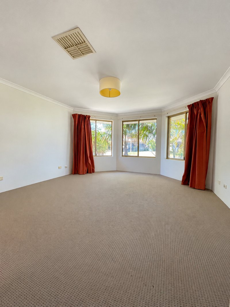 Photo - 40 Kippilaw Loop, Carramar WA 6031 - Image 3