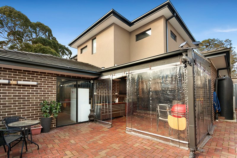 Photo - 40 Kirstina Road, Glen Waverley VIC 3150 - Image 10